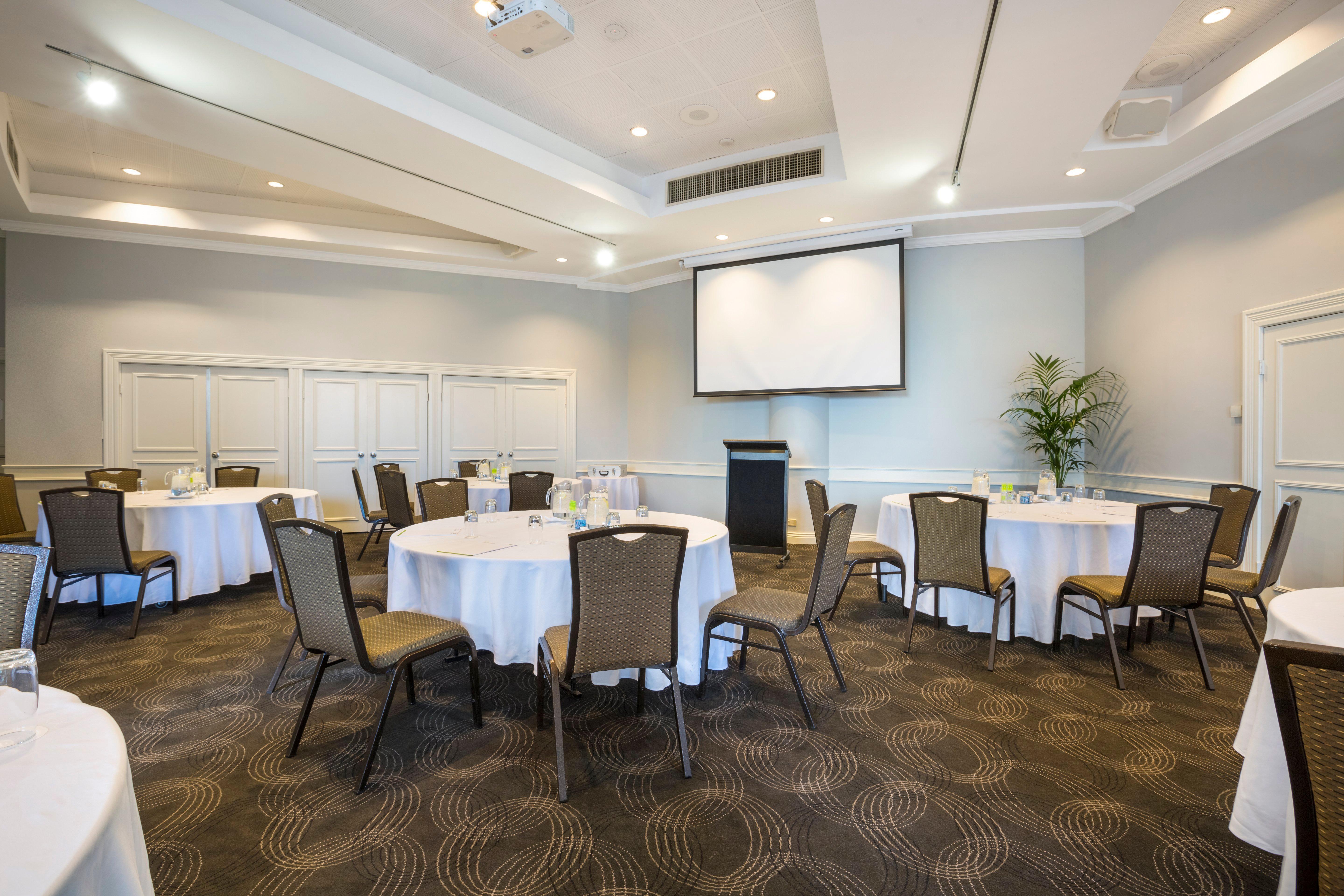 Holiday Inn Sydney Potts Point Exterior photo