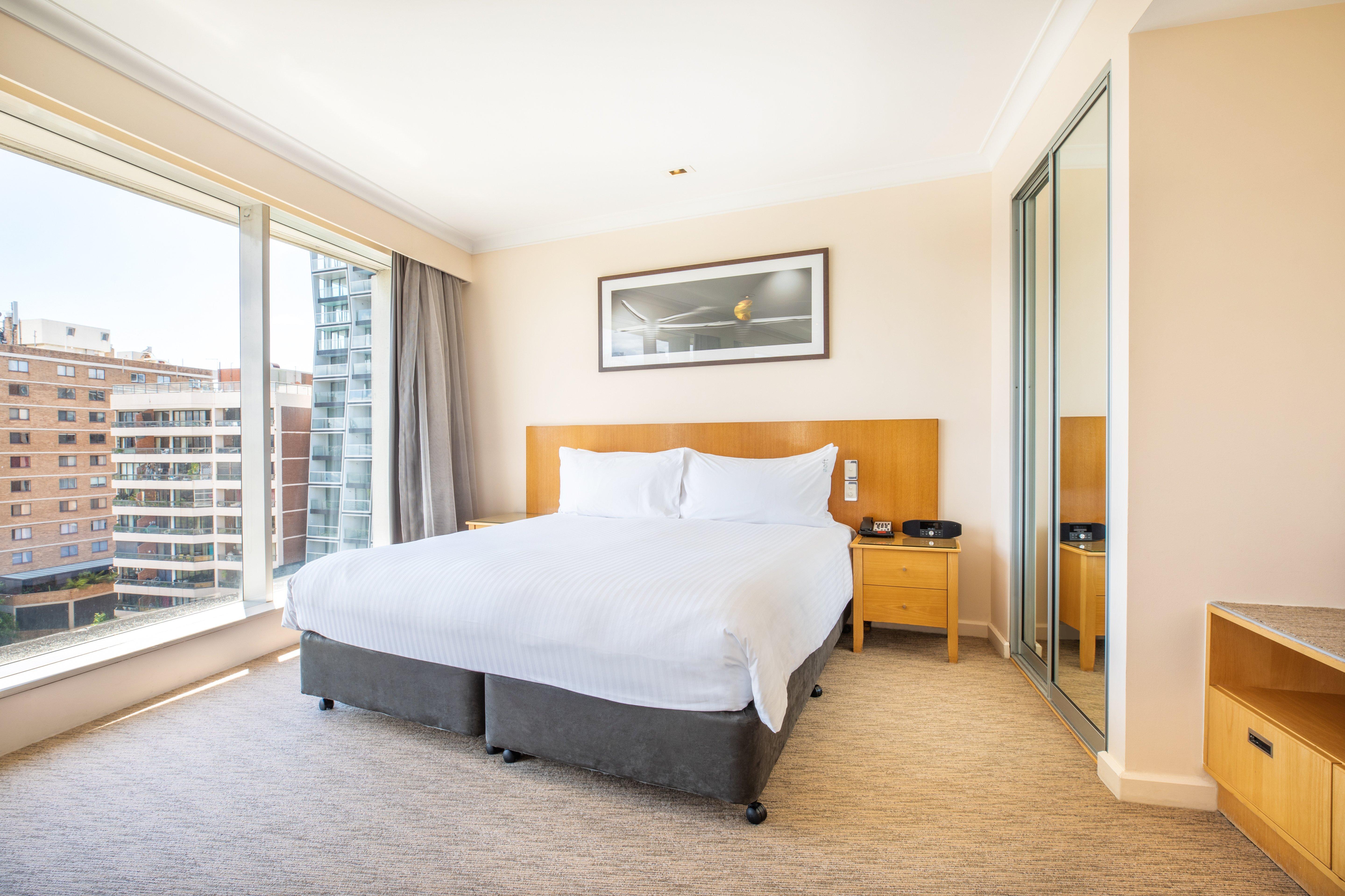 Holiday Inn Sydney Potts Point Exterior photo