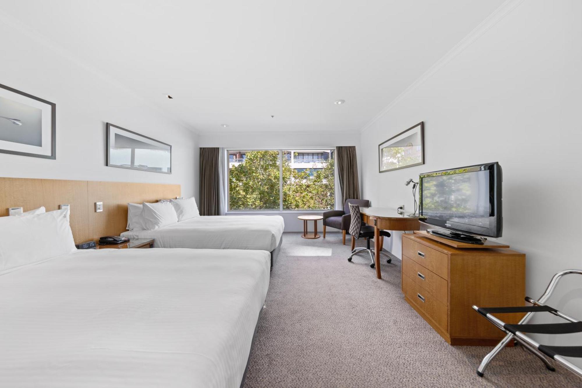 Holiday Inn Sydney Potts Point Exterior photo